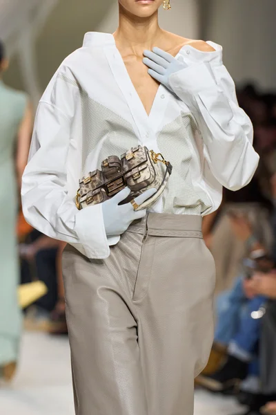 Look 163